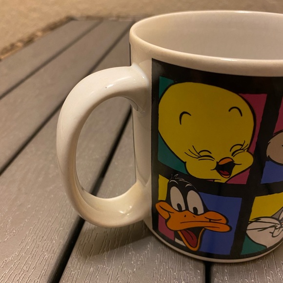 Loony Tunes Coffee Cup - Picture 8 of 8